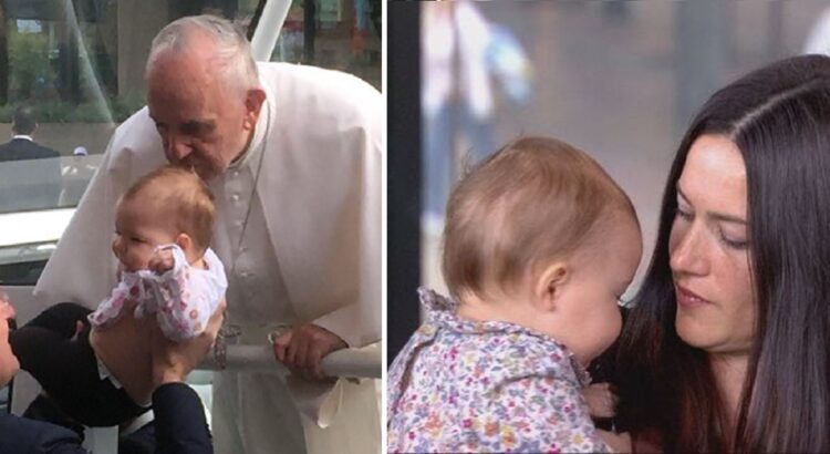 Tėvai griebėsi paskutinio šiaudo ir merdinčią mažylę nusivežė į susitikimą su Popiežiumi. Jo metu popiežius pabučiavo kūdikio galvą, o po to sekė neįtikėtini pokyčiai